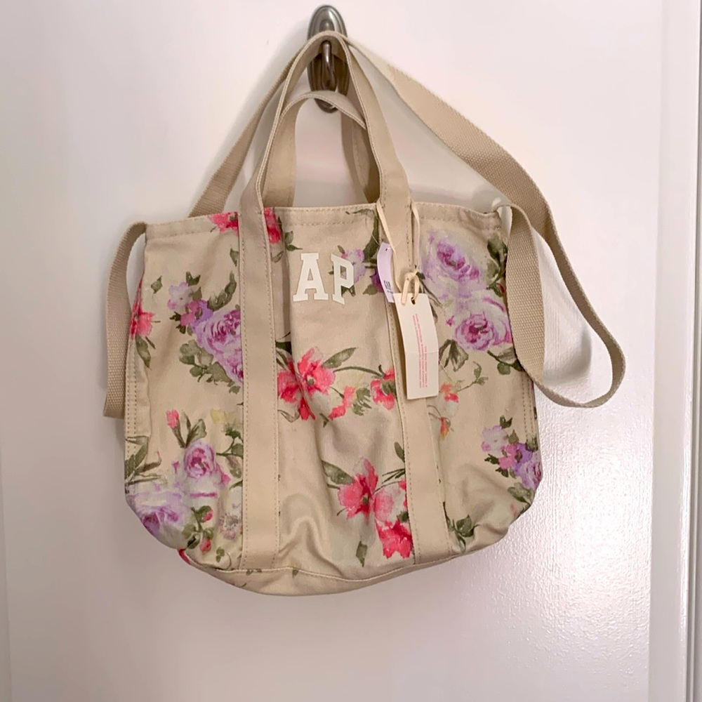 Kids tote- gap x love shack fancy